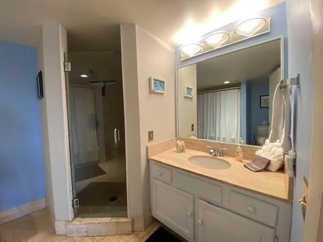 a bathroom with a sink and a toilet