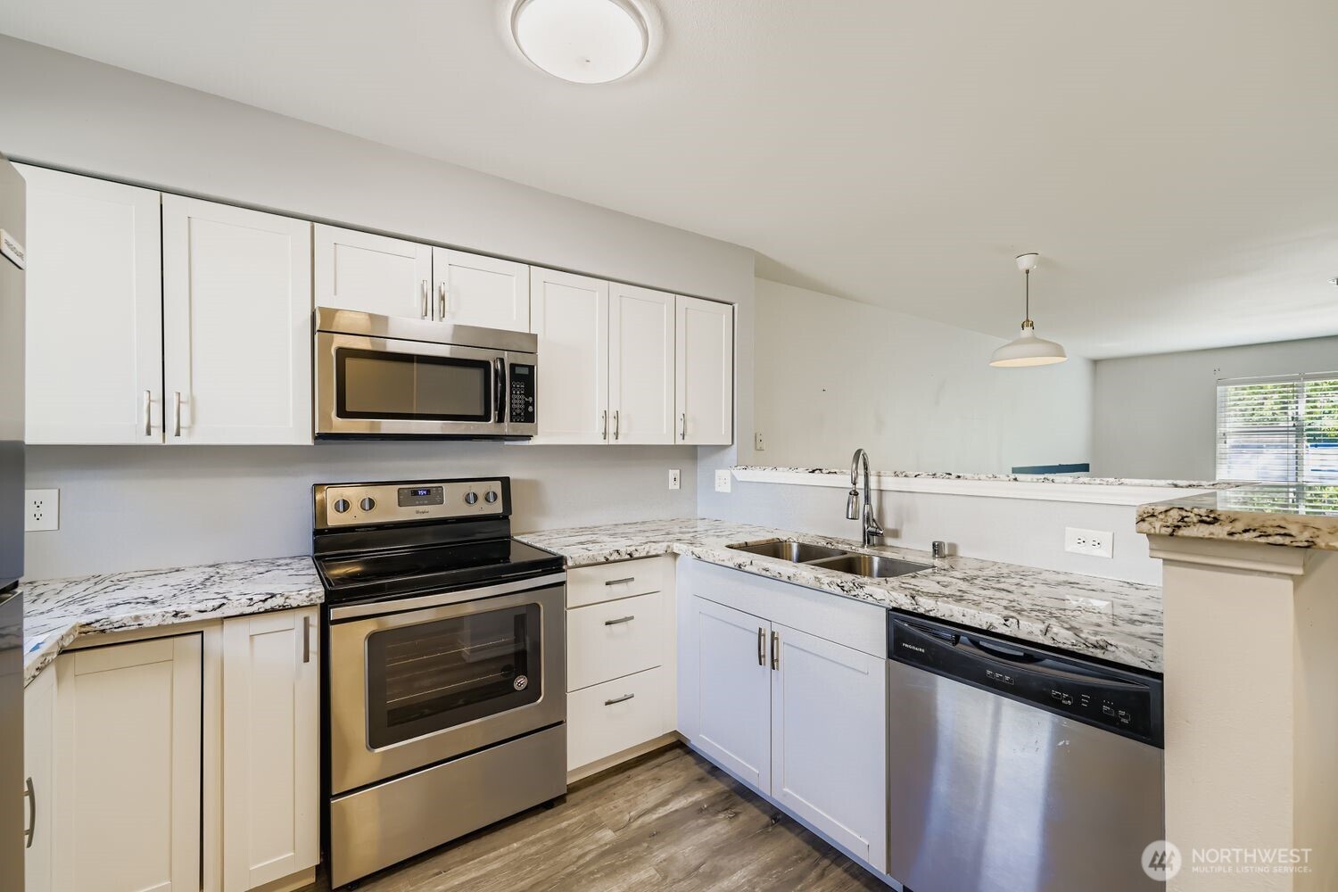 2401 Southwest Brandon Street, Unit 202 Seattle, WA 98106 - Photo 6 of 14