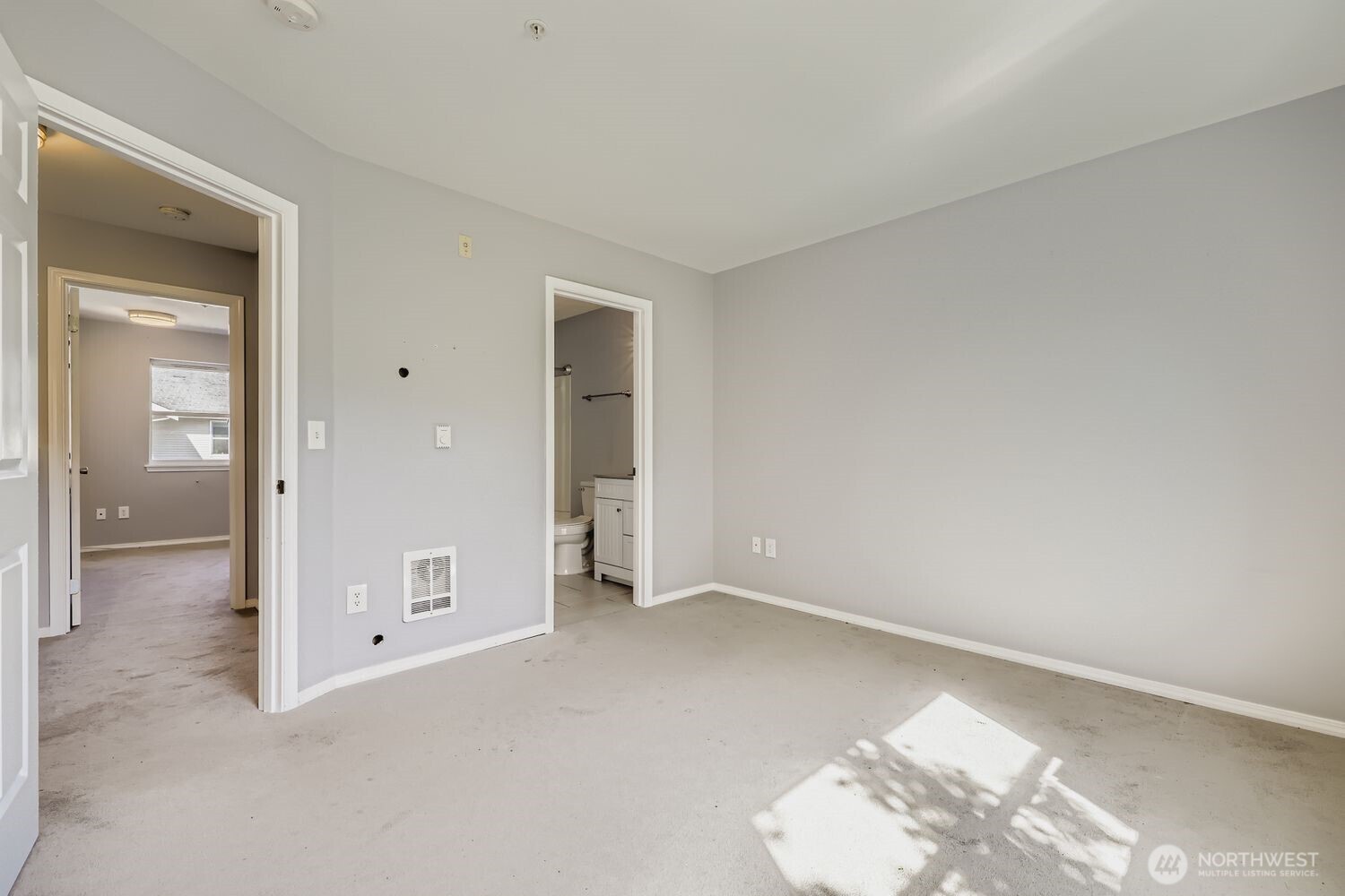 2401 Southwest Brandon Street, Unit 202 Seattle, WA 98106 - Photo 9 of 14