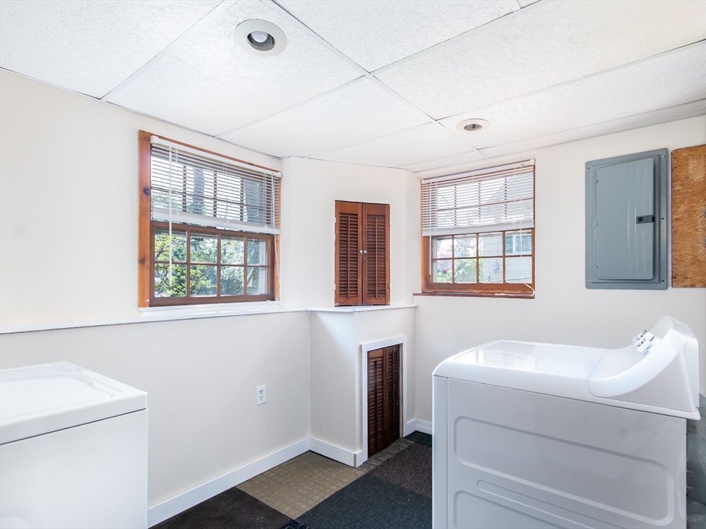 32 Norwich Road Nashua, NH 03062 - Photo 14 of 27 Gallery Image 14