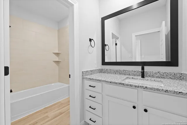 $539,900 | 159 Azalea Alley, Castroville, TX 78009