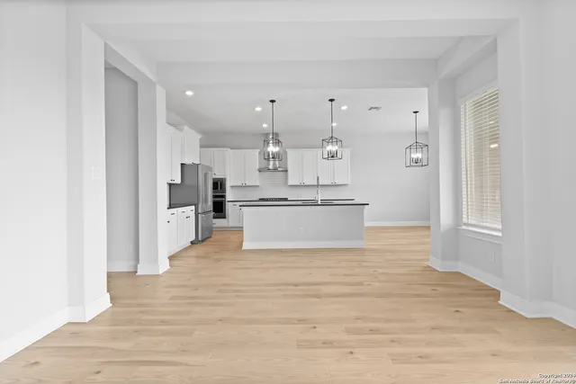 $539,900 | 159 Azalea Alley, Castroville, TX 78009