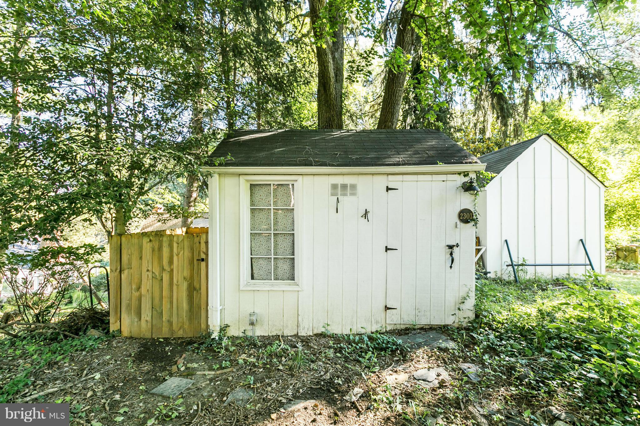 2303 Pickwick Road Baltimore, MD 21207 - Photo 25 of 26 Exterior (Rear)