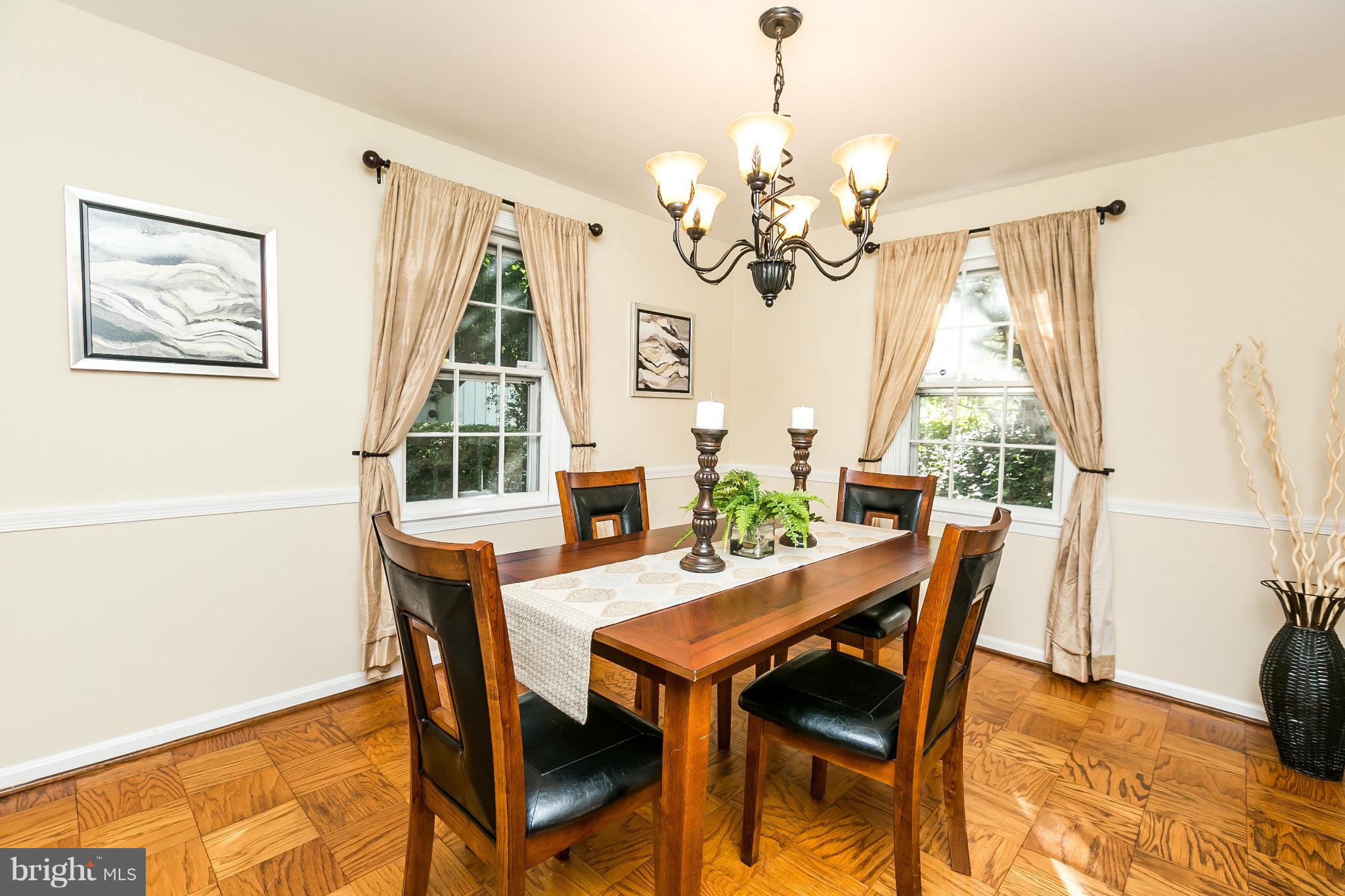 2303 Pickwick Road Baltimore, MD 21207 - Photo 5 of 26 Dining Room