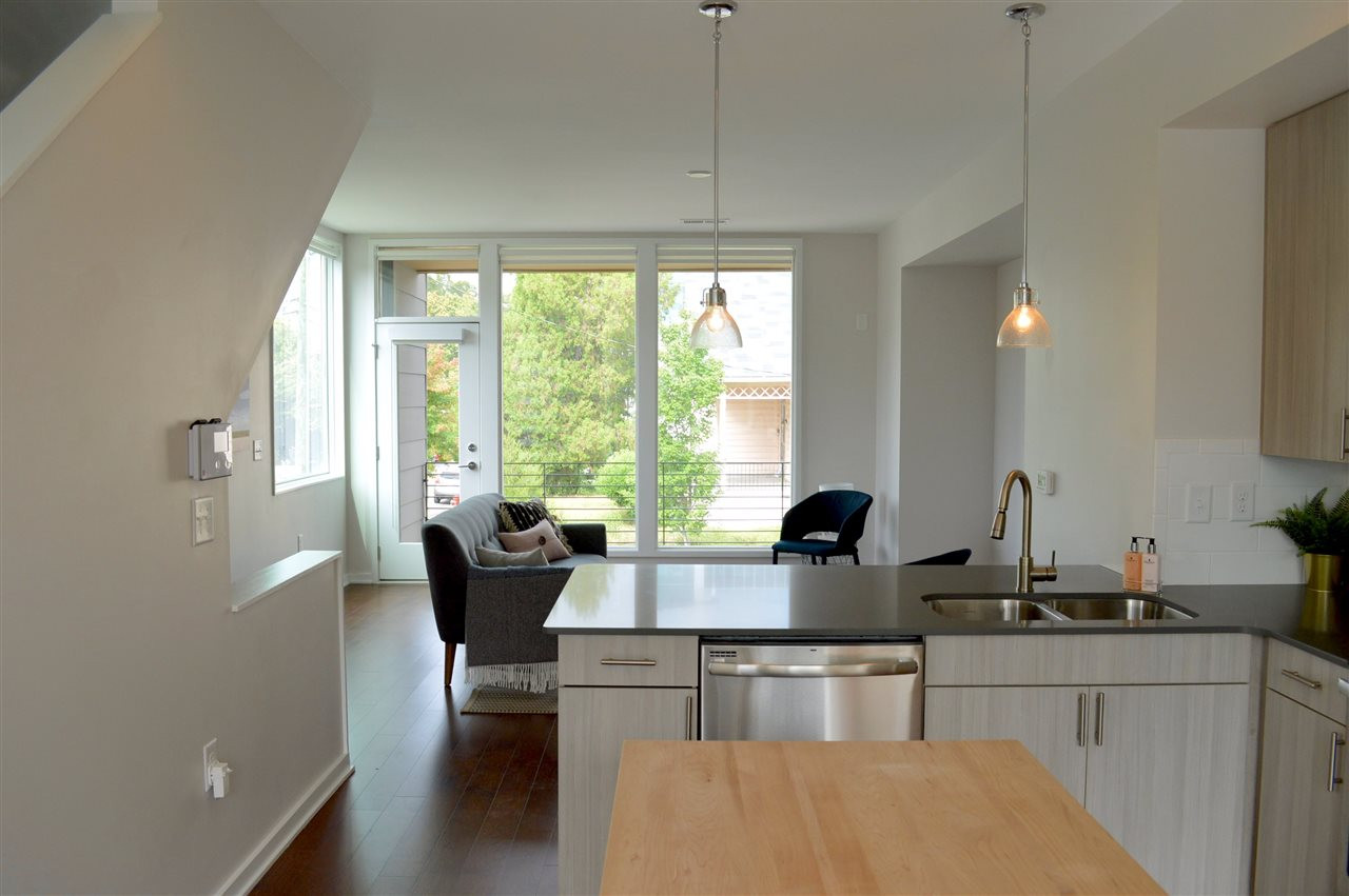 552 South Person Street Raleigh, NC 27601 - Photo 5 of 24 Photo 5