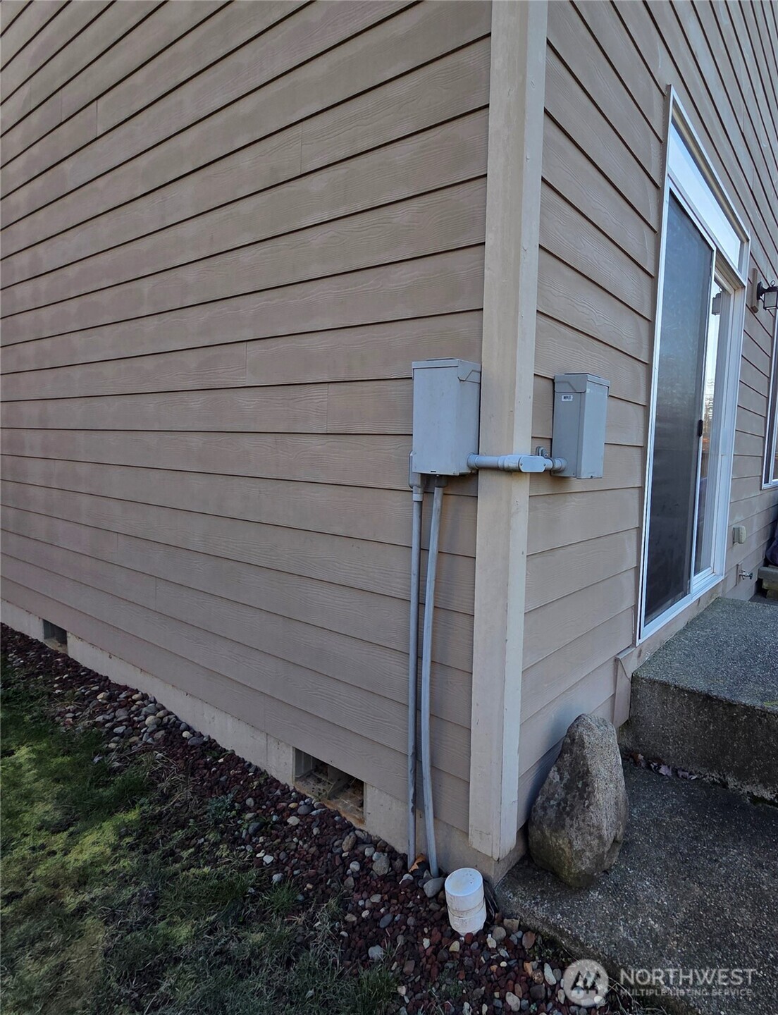 1605 Riddell Avenue Northeast Orting, WA 98360 - Photo 37 of 39