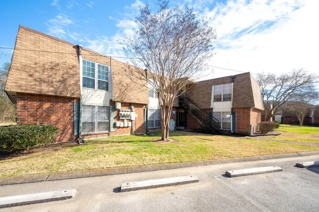 $115,000 | 900 Mountain Creek Road, Unit 184, Chattanooga, TN 37405