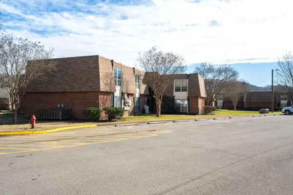 $110,000 | 900 Mountain Creek Road, Unit 184, Chattanooga, TN 37405