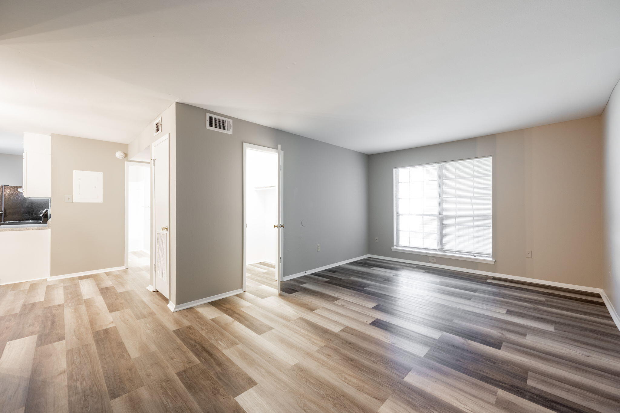 900 Mountain Creek Road, Unit 184 Chattanooga, TN 37405 - Photo 5 of 15 10-web-or-mls-DSC_6919