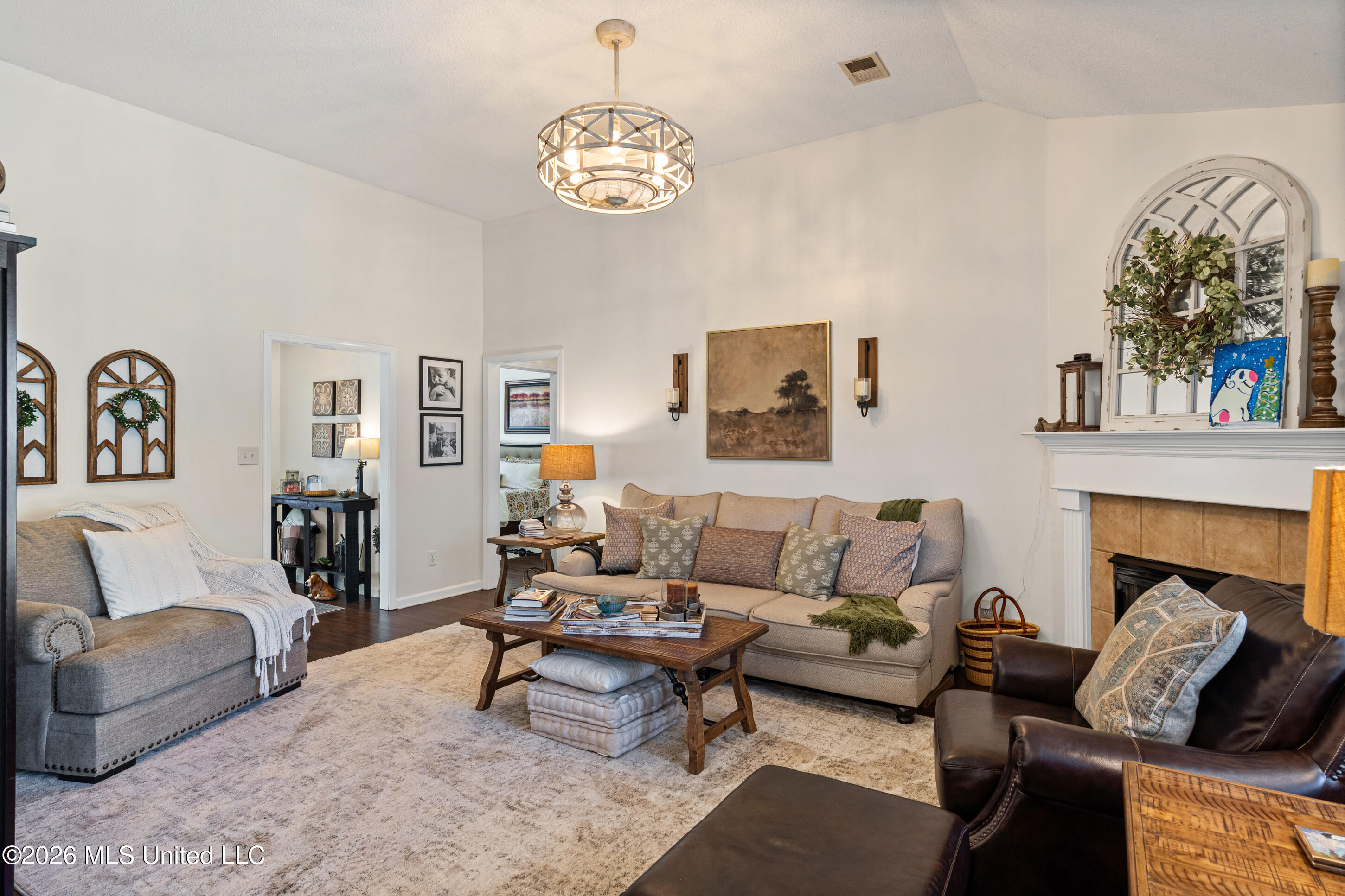 1384 Pendulum Drive Hernando, MS 38632 - Photo 6 of 20 _dsc9168_print