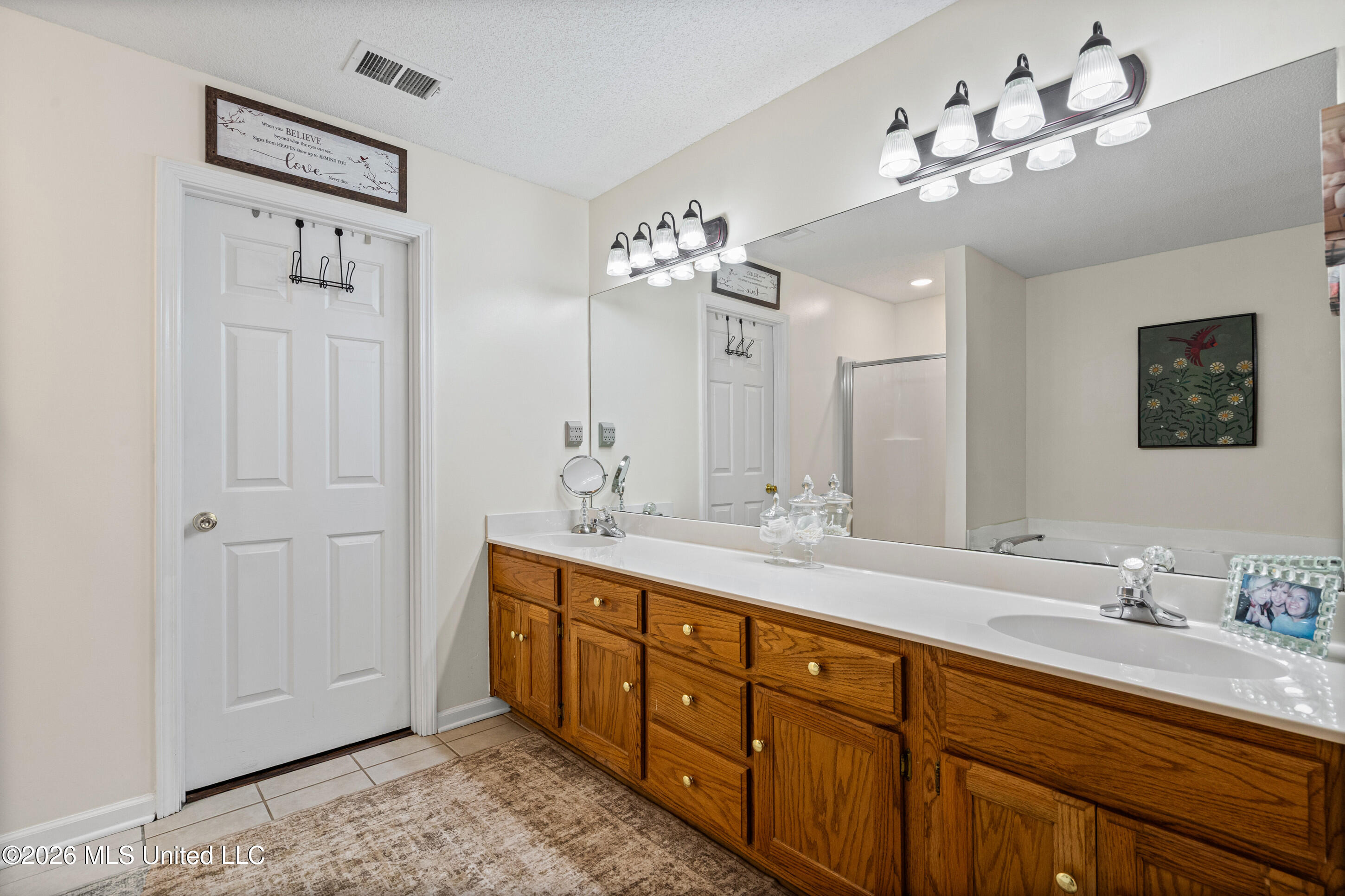 1384 Pendulum Drive Hernando, MS 38632 - Photo 8 of 20 _dsc9156_print