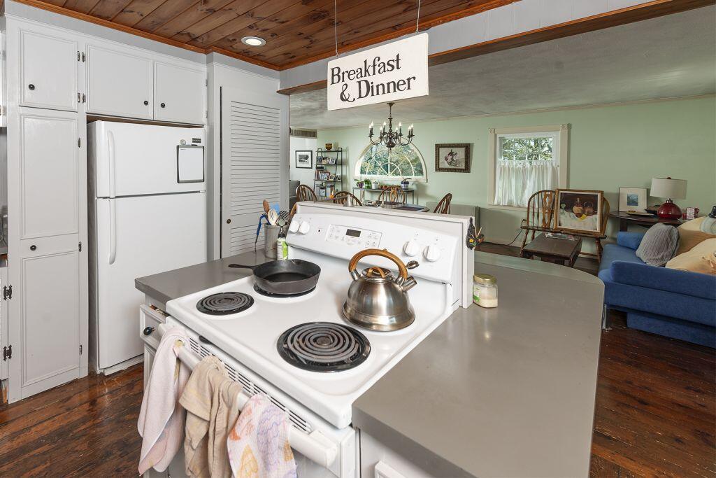 17 Kings Road York, ME 03909 - Photo 10 of 18 image035