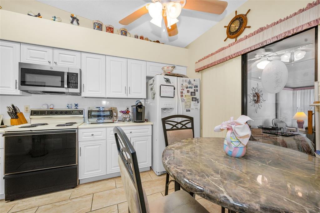 8202 Leafy Court Port Richey, FL 34668 - Photo 24 of 52