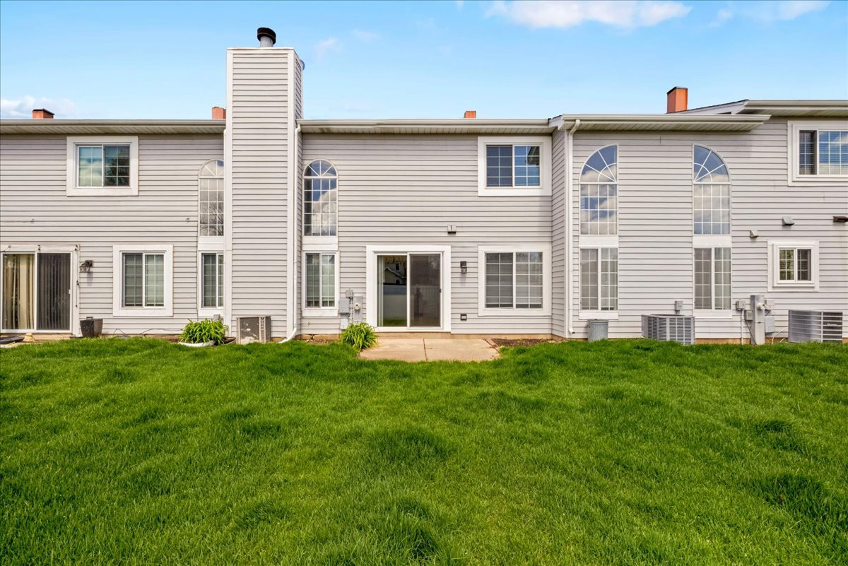 1137 Longford Road Bartlett, IL 60103 - Photo 31 of 33