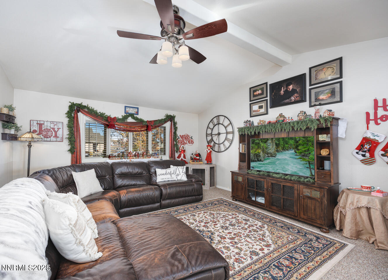 508 Cicada Street Fallon, NV 89406 - Photo 5 of 26 a living room with furniture and a rug