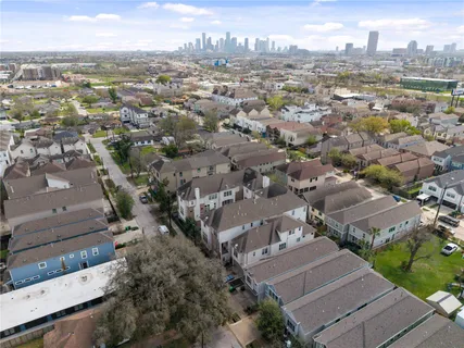 $450,000 | 5229 Petty Street, Unit A, Houston, TX 77007