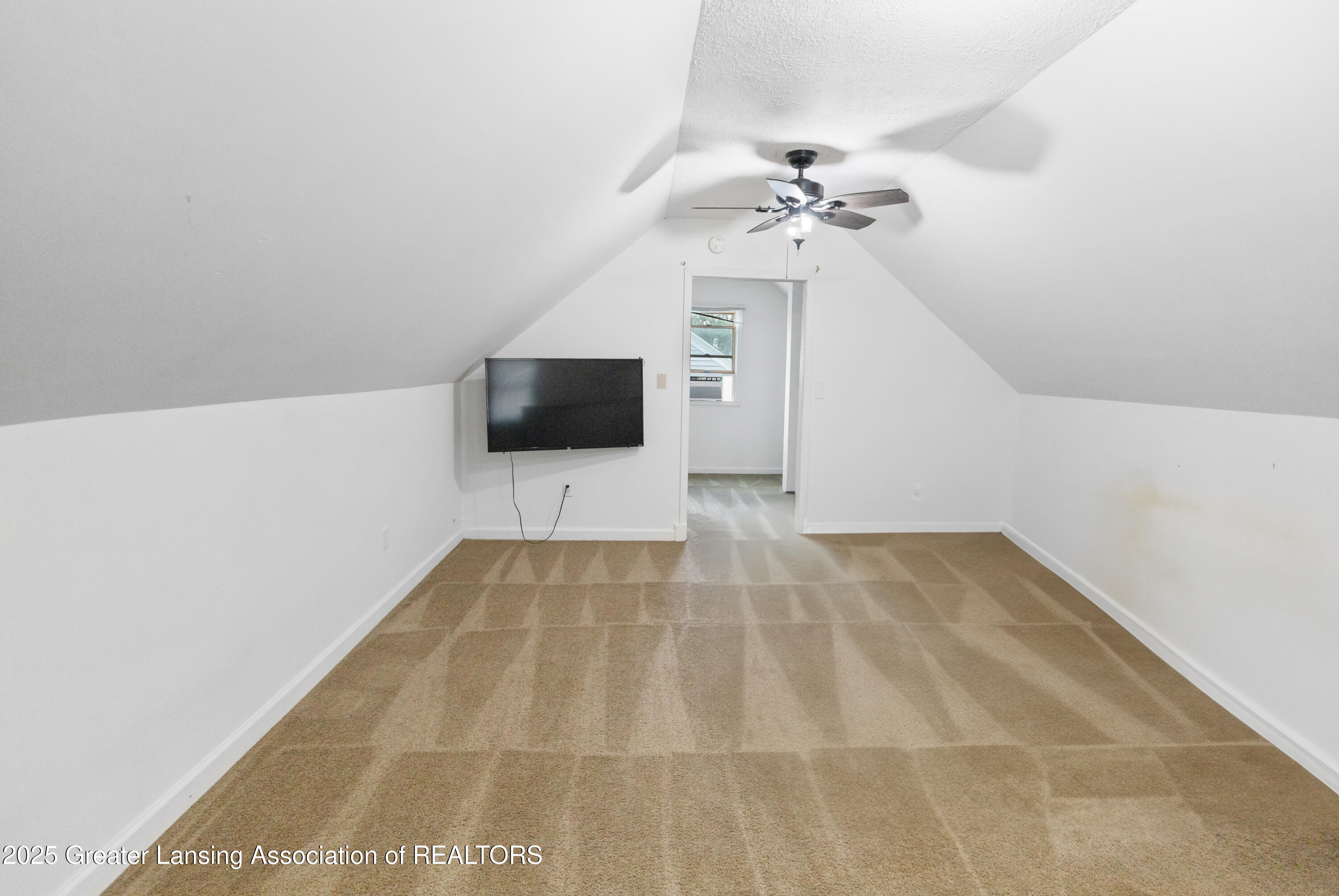 2335 Harding Avenue Lansing, MI 48910 - Photo 27 of 52 HARDING-1-2