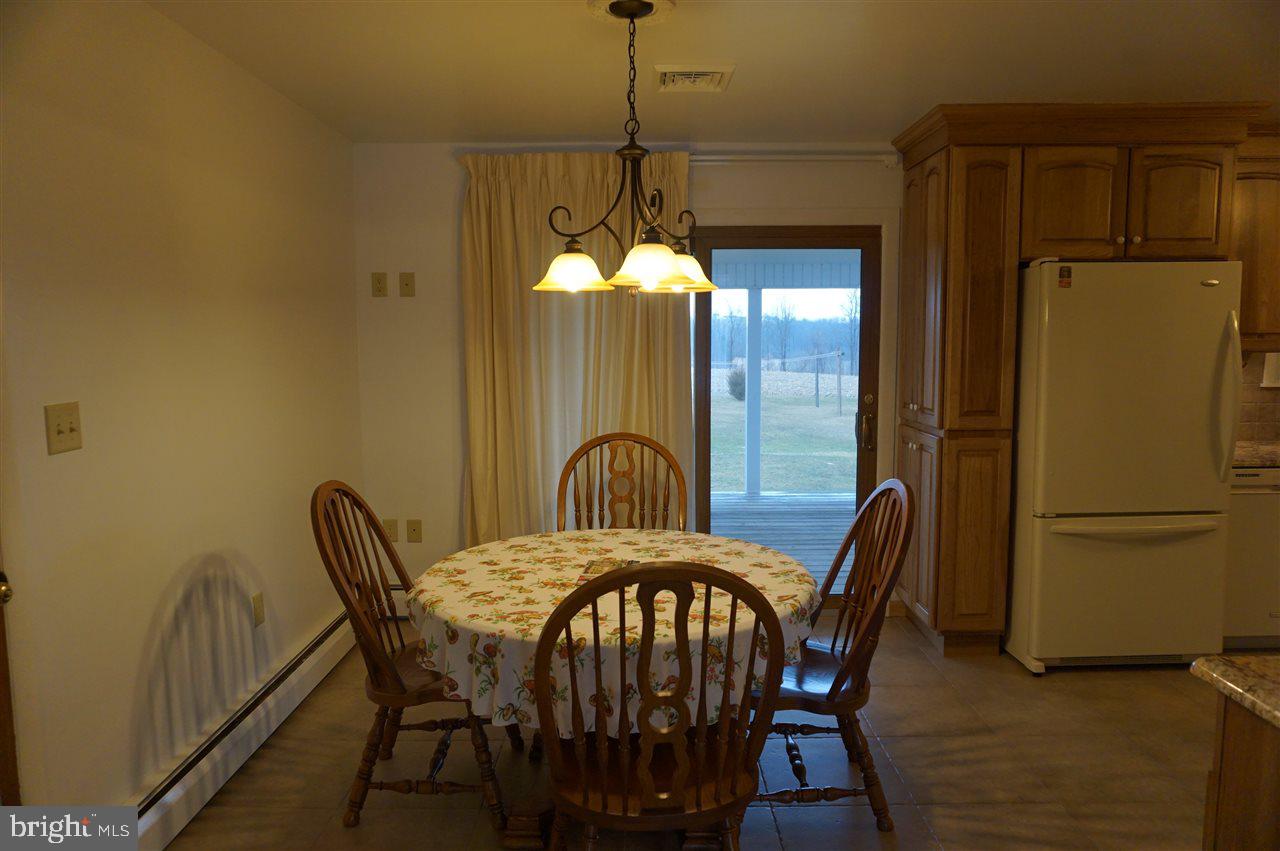 12772 Gum Tree Road Brogue, PA 17309 - Photo 5 of 36