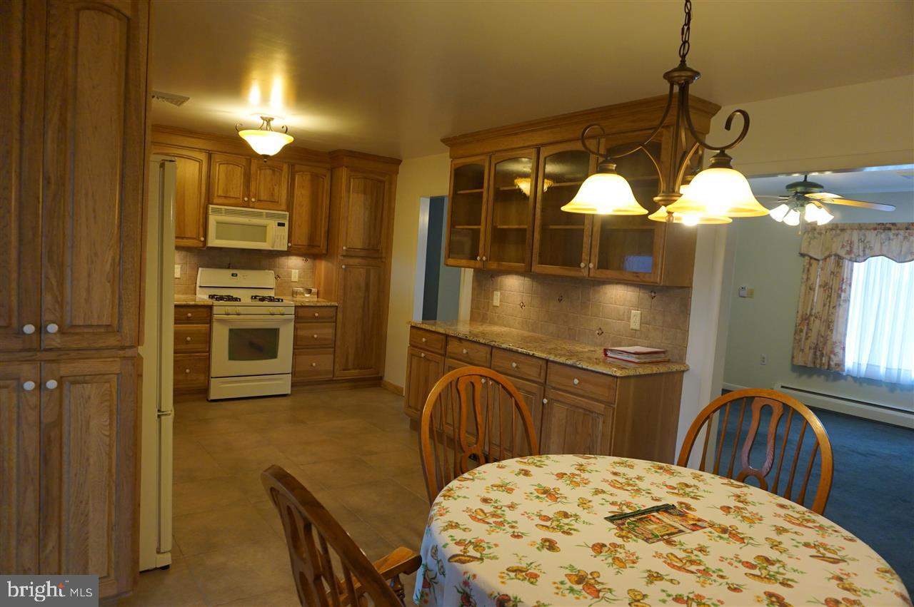 12772 Gum Tree Road Brogue, PA 17309 - Photo 6 of 36