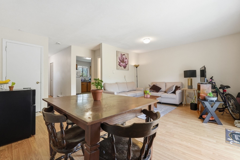 170 East Hadley Road, Unit 120 Amherst, MA 01002 - Photo 8 of 33