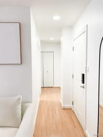 $98,000 | 5696 Kingsbury Avenue, Unit 102, St. Louis, MO 63112