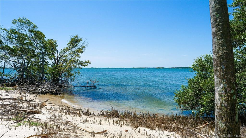 40 Northeast Plantation Road, Unit 209 Jensen Beach, FL 34957 - Photo 24 of 36