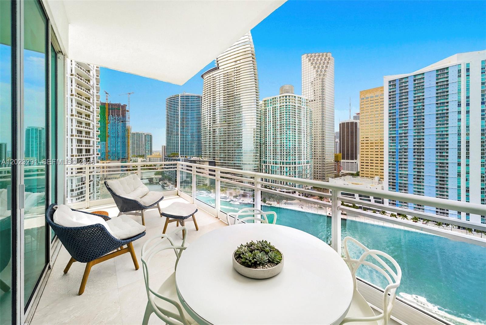 900 Brickell Key Boulevard, Unit 1801 Miami, FL 33131 - Photo 6 of 41