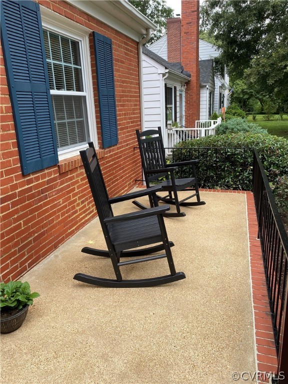 5206 Sylvan Road Richmond, VA 23225 - Photo 3 of 28 Charming front porch!