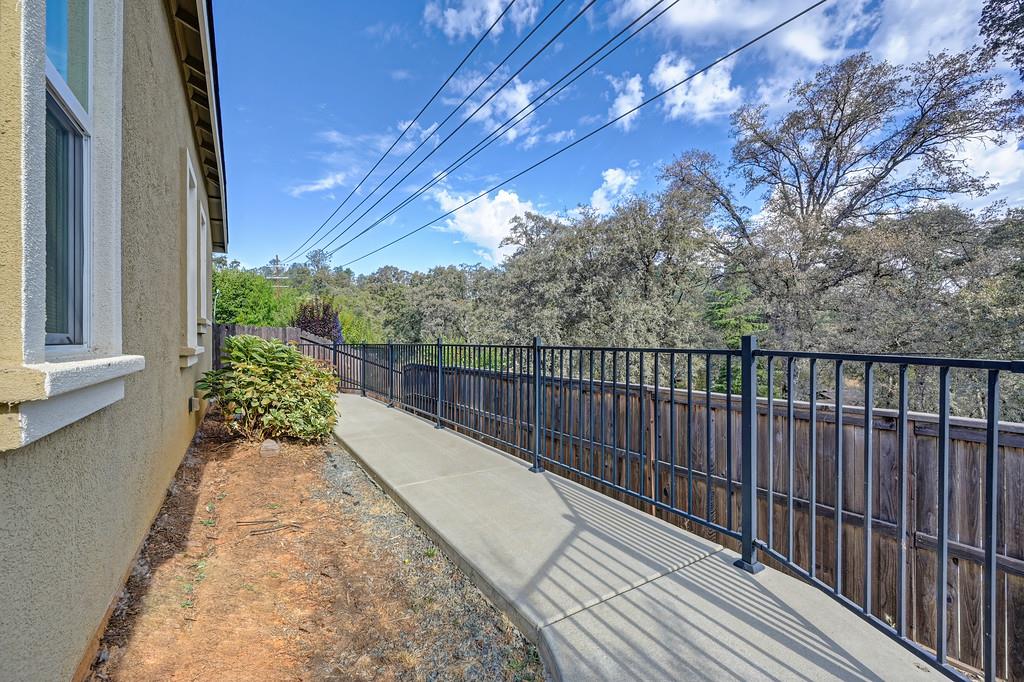 21583 Cascade Crossing Road Grass Valley, CA 95949 - Photo 39 of 51 Gallery Image 39