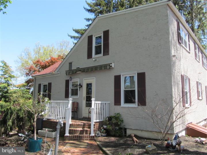 604 East Street Road Warminster, PA 18974 - Photo 2 of 19 Exterior Side