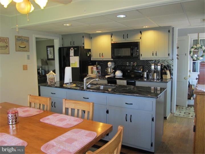 604 East Street Road Warminster, PA 18974 - Photo 12 of 19 Kitchen