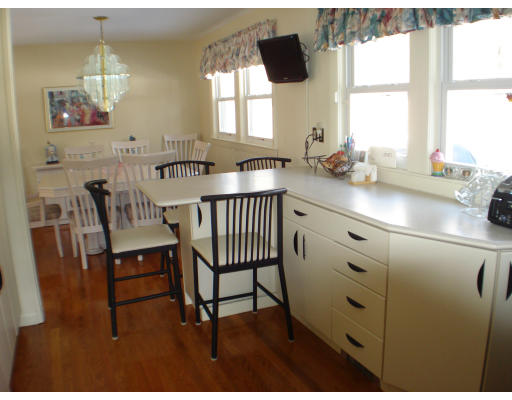 3 Apple Hill Road Peabody, MA 01960 - Photo 6 of 14 Gallery Image 6