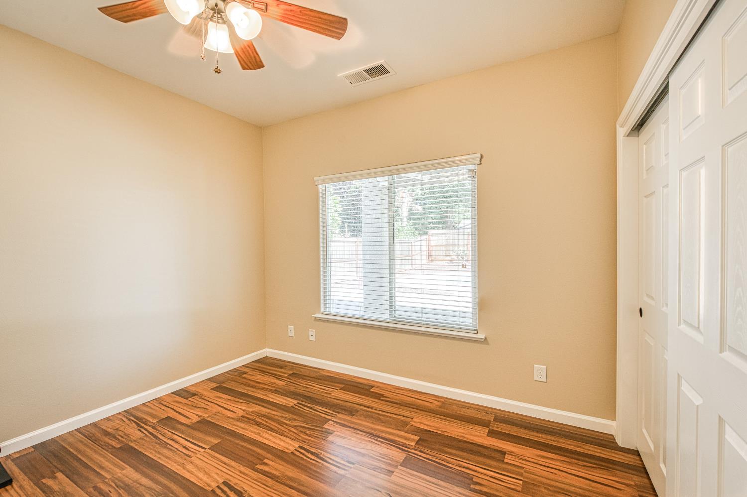 1893 Decatur Avenue Clovis, CA 93611 - Photo 29 of 49 Gallery Image 29