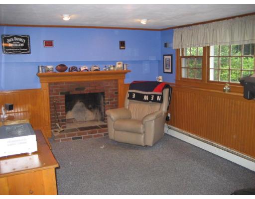 139 Longhill Road Franklin, MA 02038 - Photo 11 of 17 Gallery Image 11