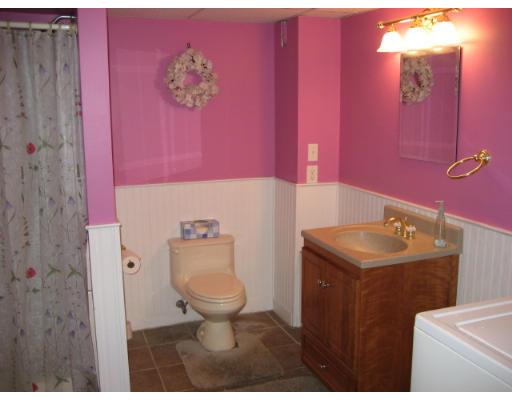 139 Longhill Road Franklin, MA 02038 - Photo 13 of 17 Gallery Image 13