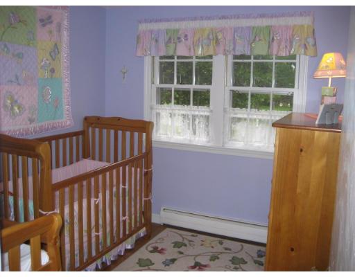 139 Longhill Road Franklin, MA 02038 - Photo 8 of 17 Gallery Image 8