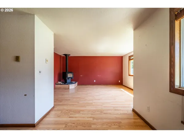 $389,000 | 1135 1st Street Northeast, Bandon, OR 97411