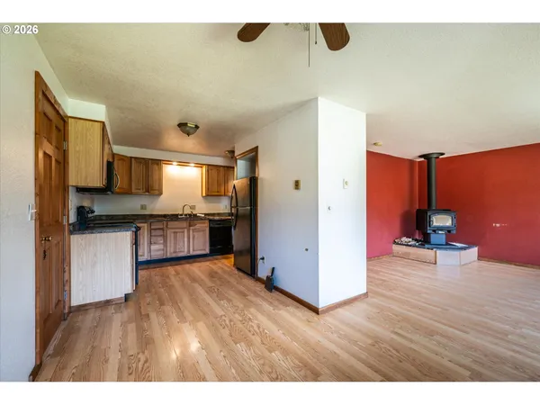 $389,000 | 1135 1st Street Northeast, Bandon, OR 97411