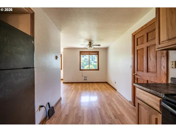 $389,000 | 1135 1st Street Northeast, Bandon, OR 97411