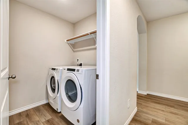 $2,250 | 1006 Fannin Street, Brenham, TX 77833