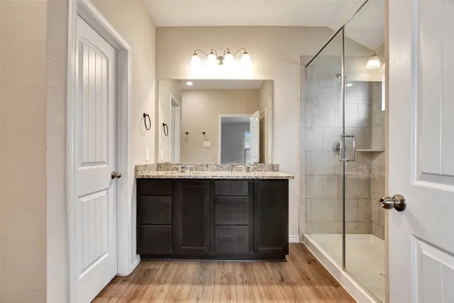 $2,250 | 1006 Fannin Street, Brenham, TX 77833