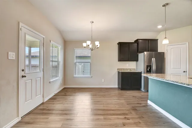 $2,250 | 1006 Fannin Street, Brenham, TX 77833