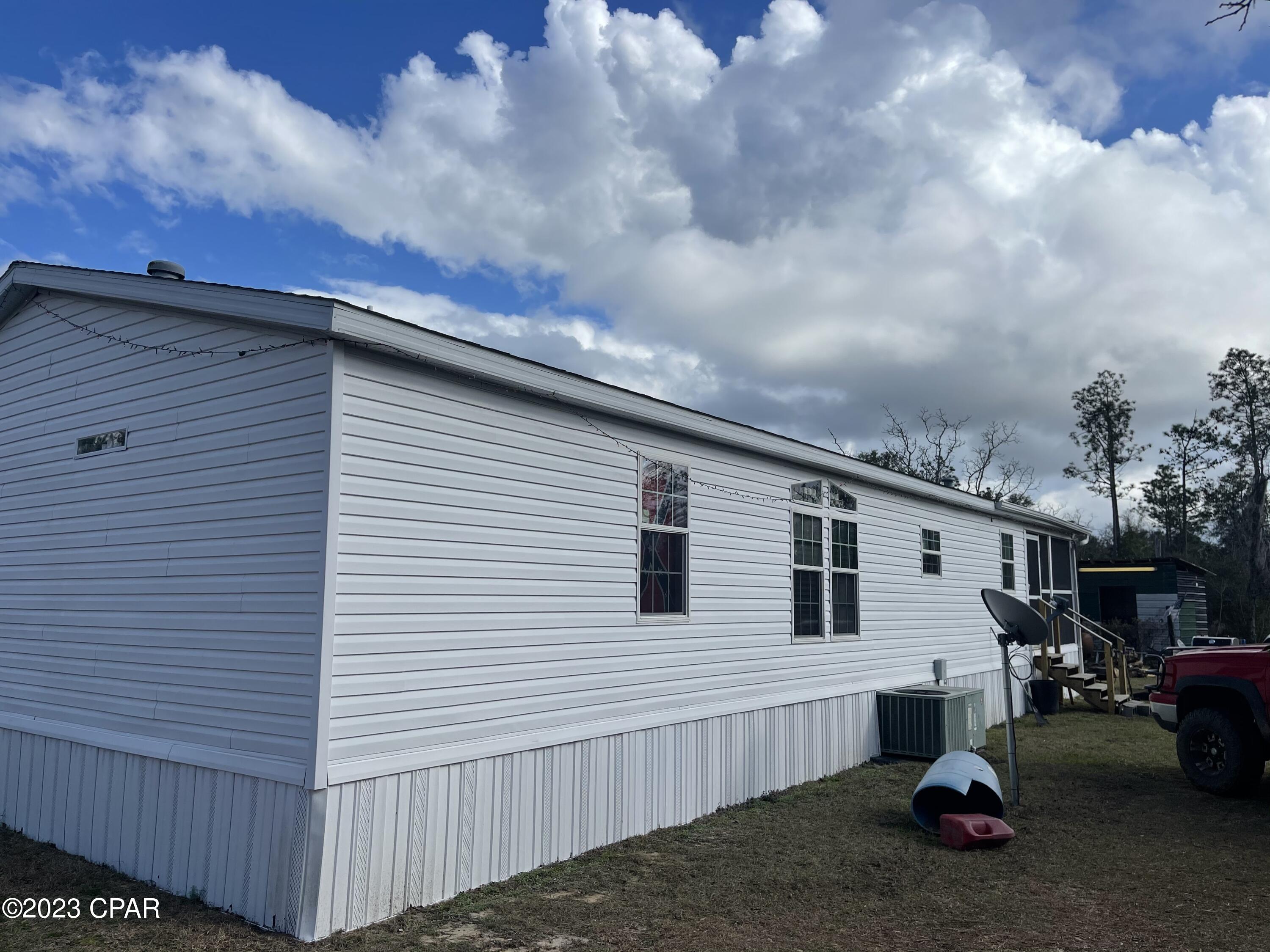 11122 Lawrence Road Fountain, FL 32438 - Photo 3 of 34