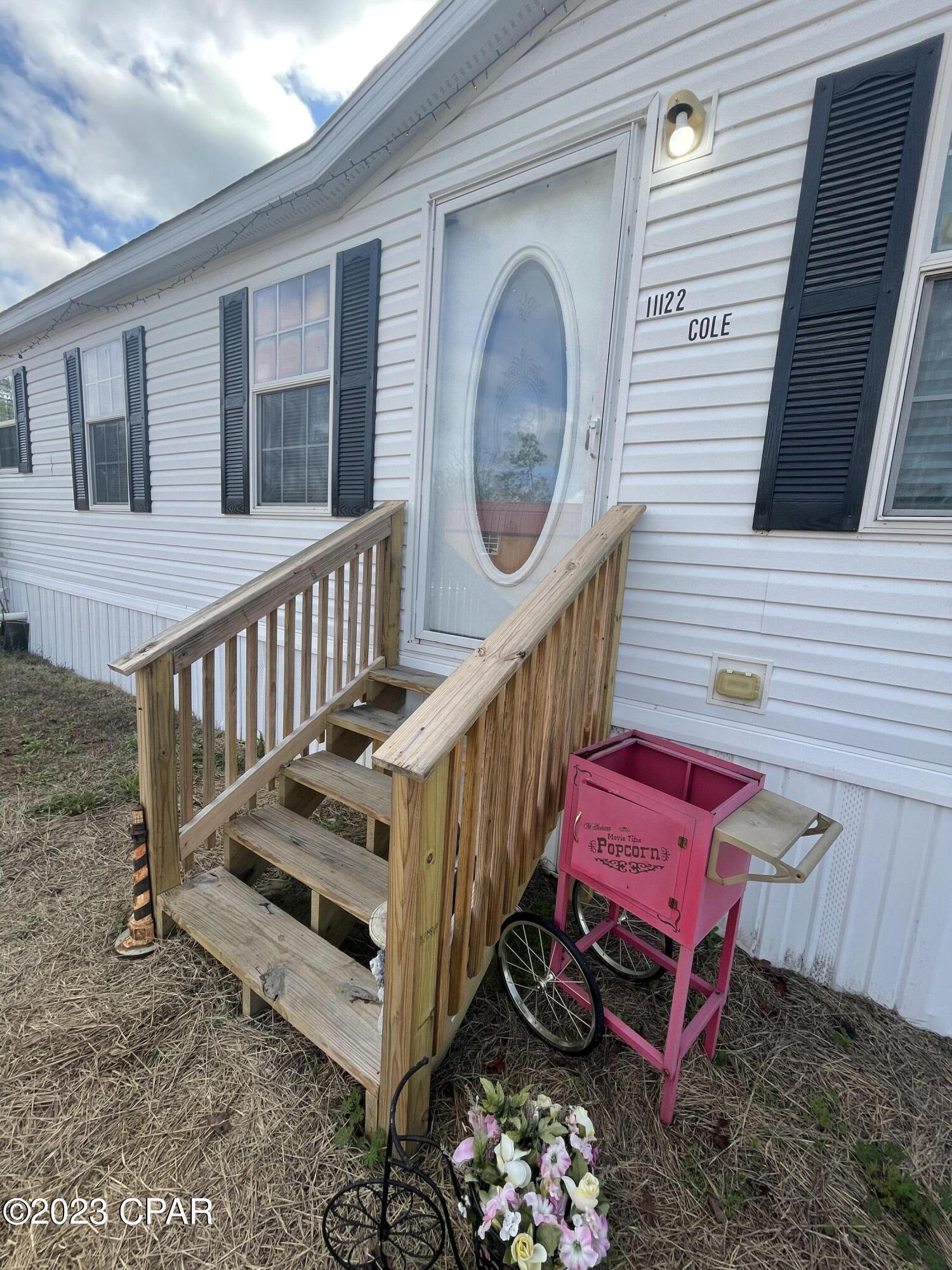 11122 Lawrence Road Fountain, FL 32438 - Photo 4 of 34