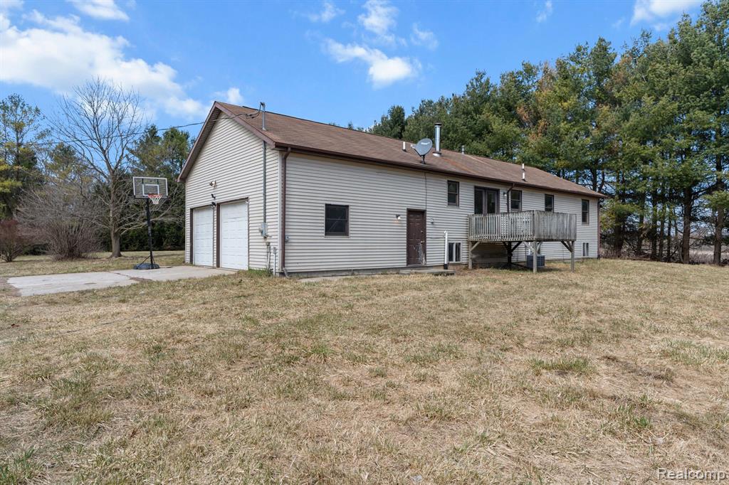80842 Scotch Settlement Road Romeo, MI 48065 - Photo 20 of 29