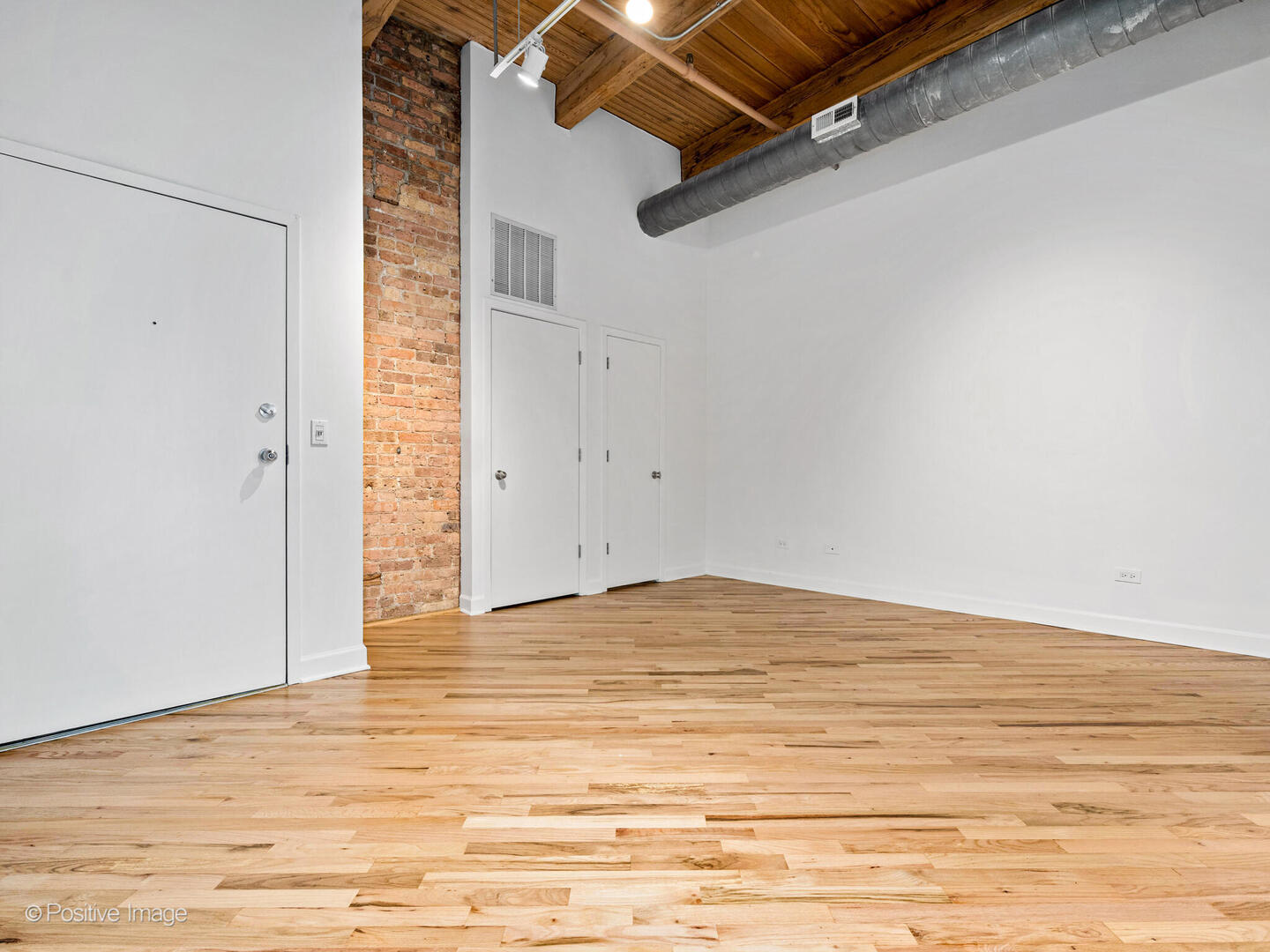 616 West Fulton Street, Unit 614 Chicago, IL 60661 - Photo 20 of 27 a view of empty room