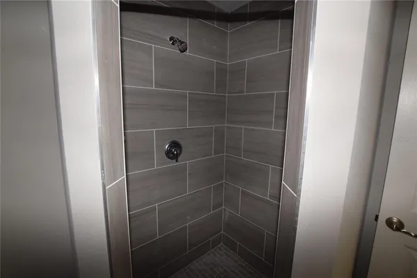 $1,550 | 925 East McDonald Avenue, Eustis, FL 32726