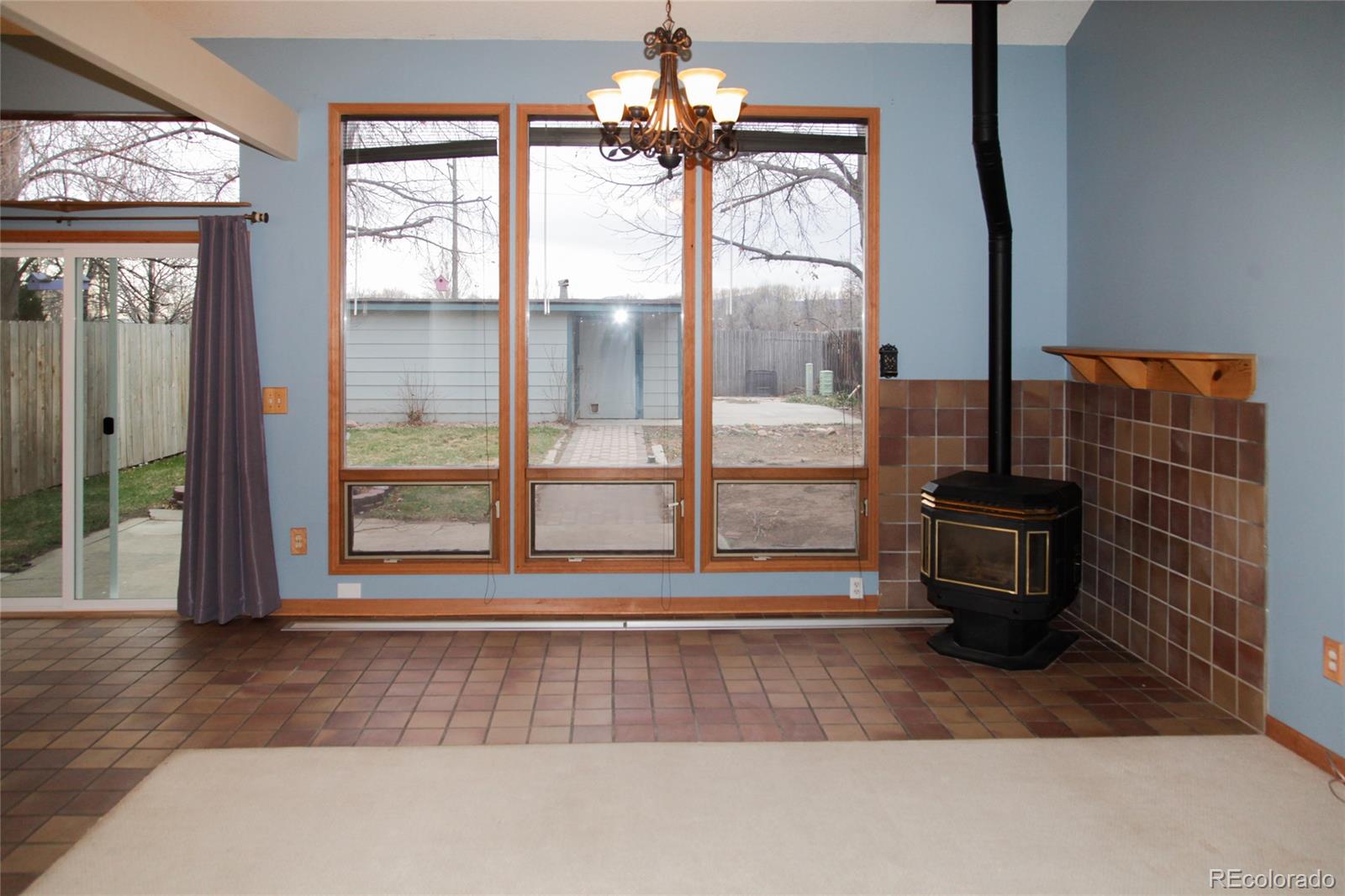609 Wade Road Longmont, CO 80503 - Photo 3 of 25