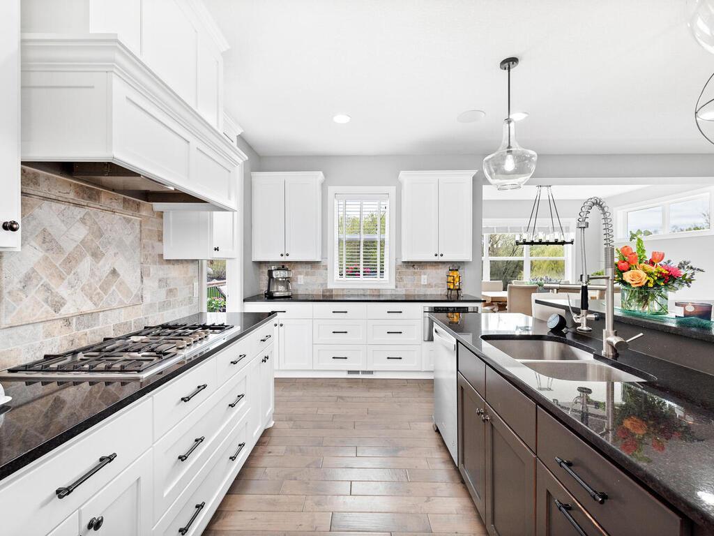 8858 Aviary Path Inver Grove Heights, MN 55077 - Photo 7 of 51 Gallery Image 7