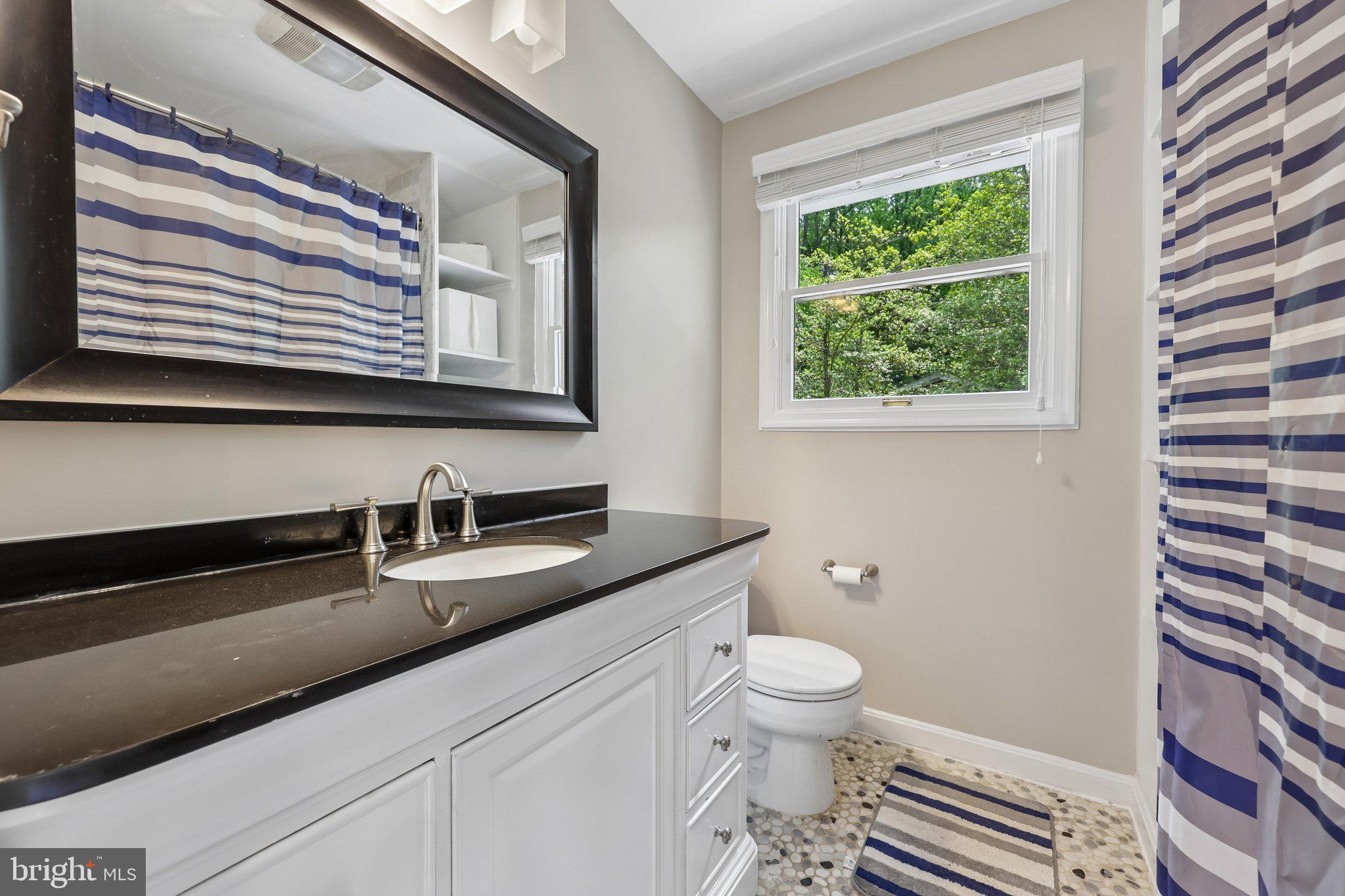 10410 Gary Road Potomac, MD 20854 - Photo 31 of 67 MBA en suite